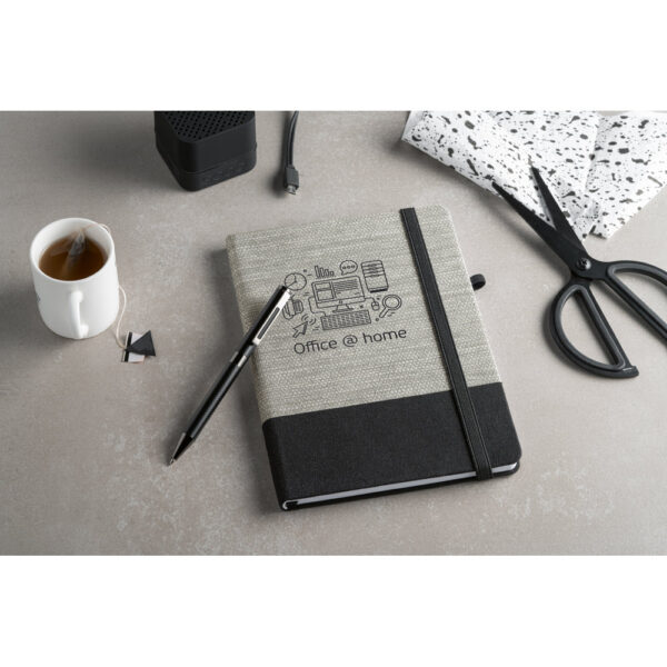 Caderno A5 em palha e algodão canvas com folhas pautadas - Imagem 3