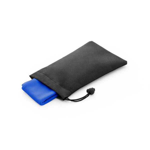 Toalha esportiva refrescante em 100% poliéster reciclado (100% rPET) com bolsa em non-woven - Imagem 11