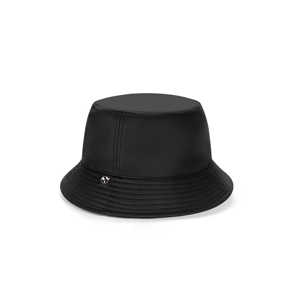 Panamá em poliéster 100% reciclado para os dias mais chuvosos